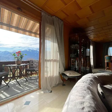 Grand Avec Piscine Exterieure Chalet