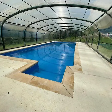 Σαλέ Grand Avec Piscine Exterieure Ollon