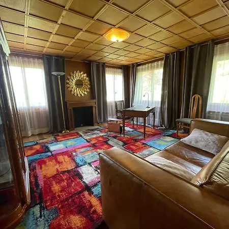 Grand Avec Piscine Exterieure בקתה Ollon